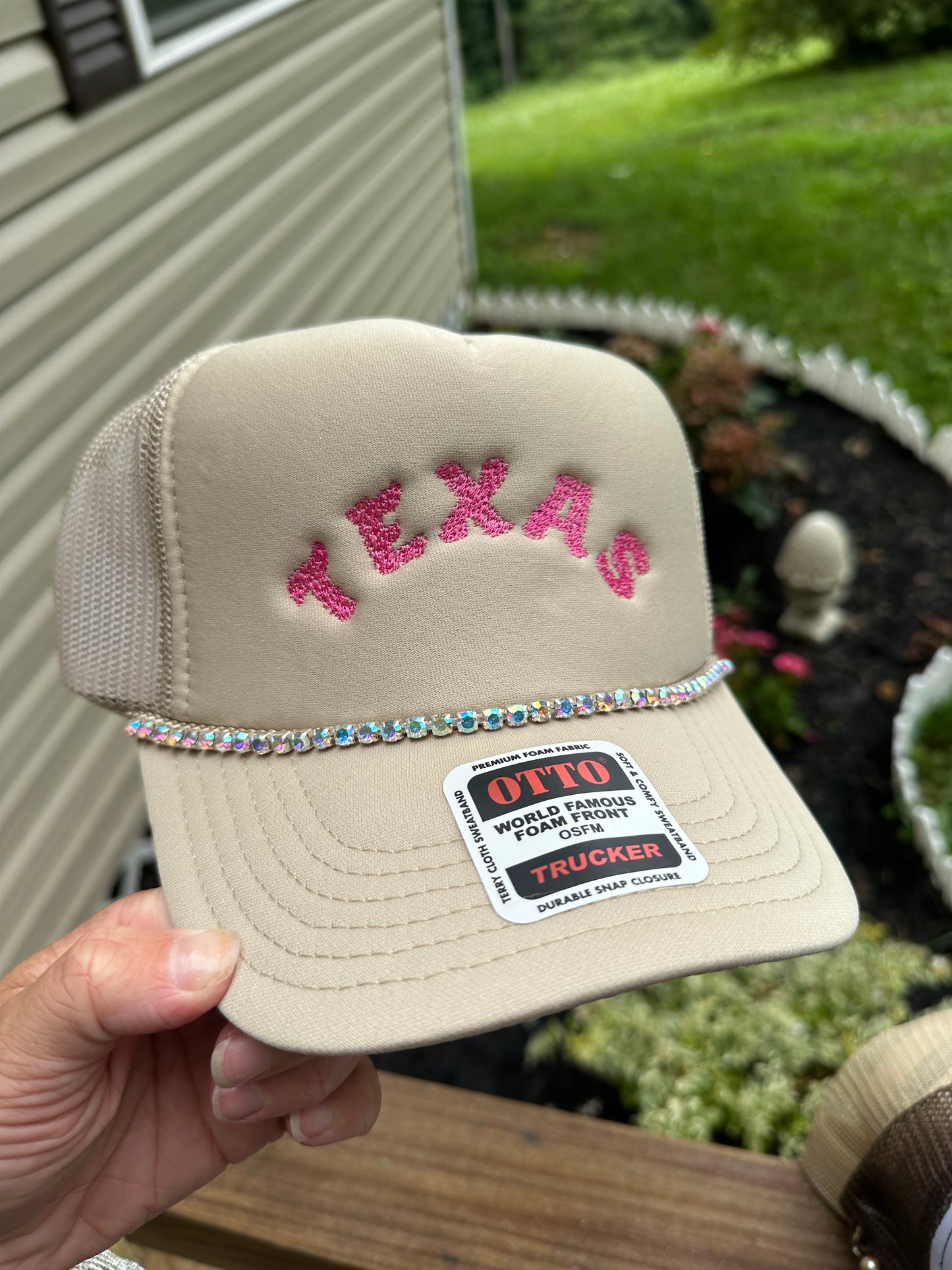 Texas Trucker hat in Pink