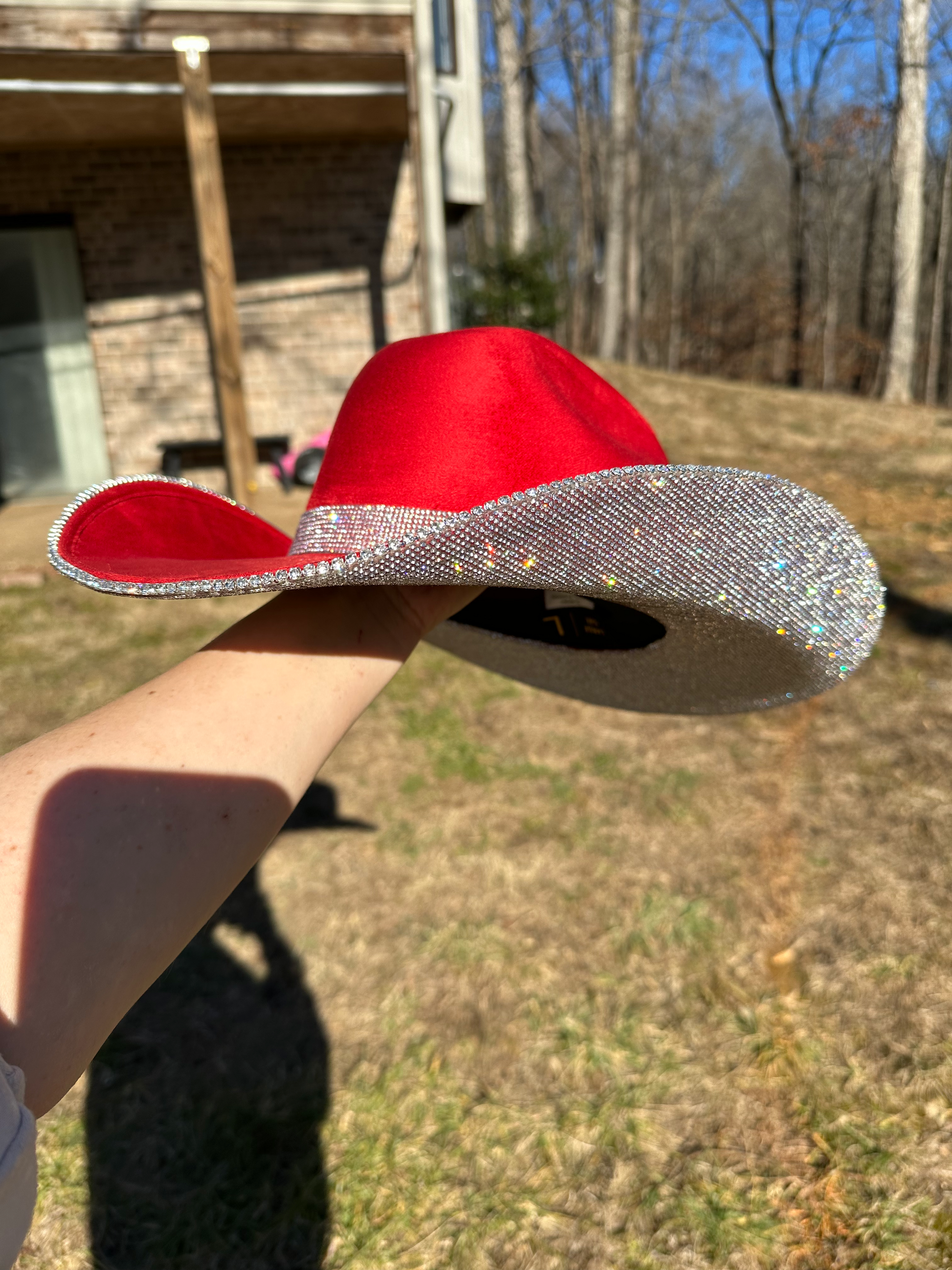 Red suede best sale hat