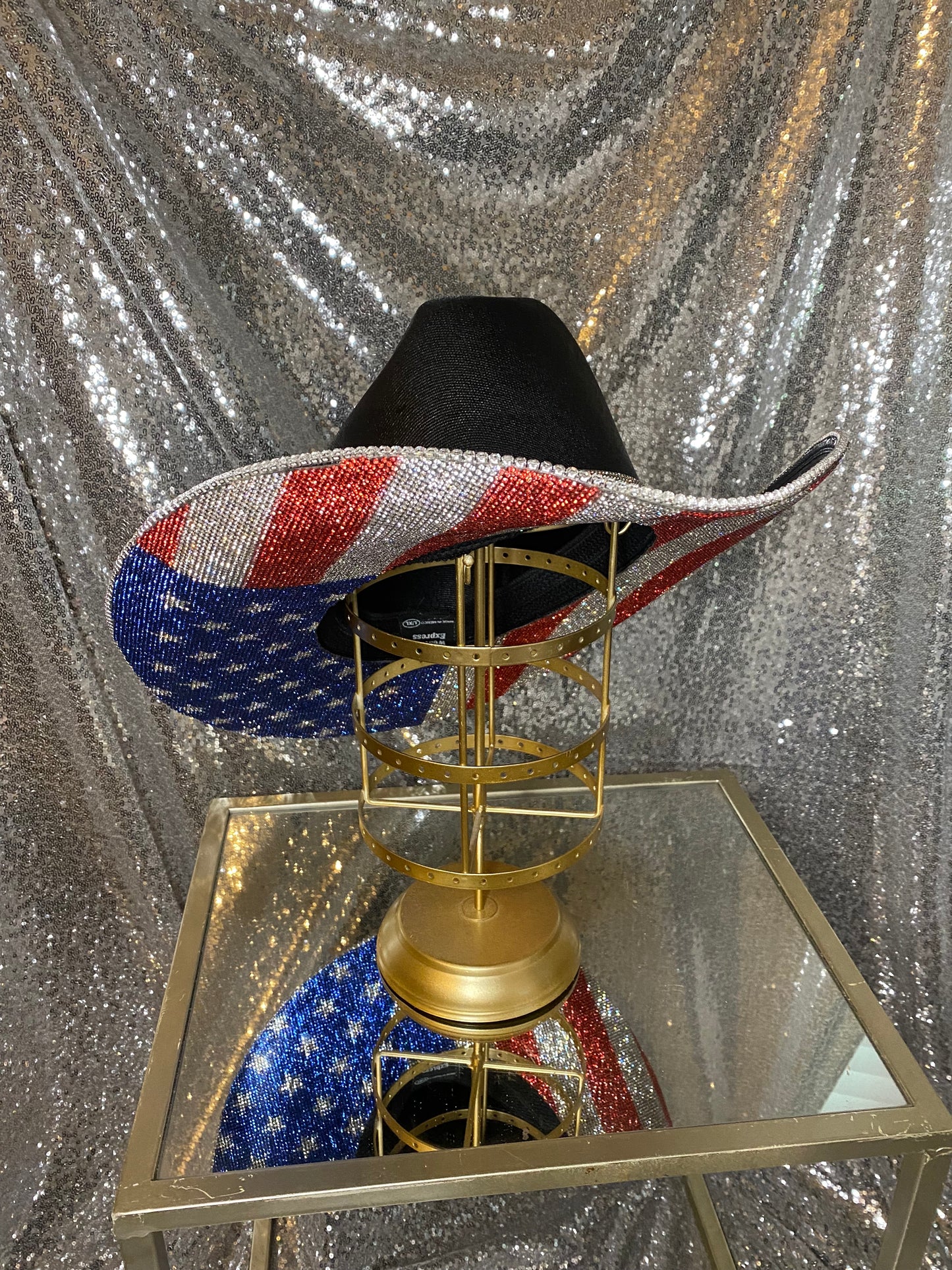 The "America" Hat in Black